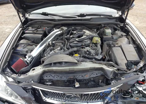 2010 Lexus Is 250 from USA, damaged, VIN JTHCF5C28A5041307